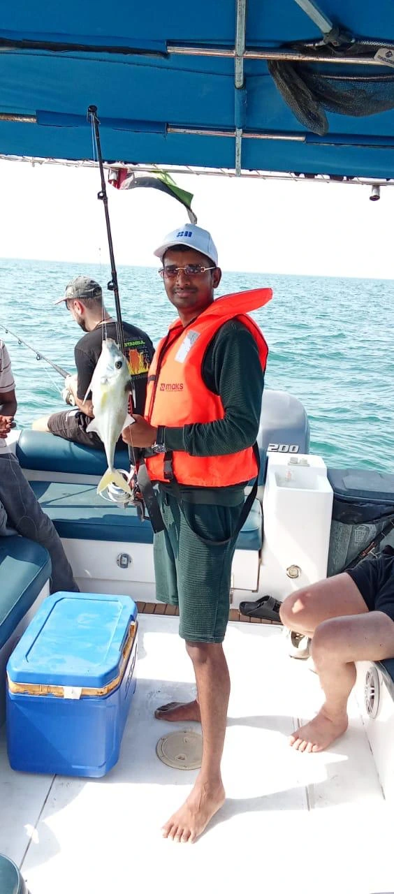 Fishing trip Dubai – Catching barracuda