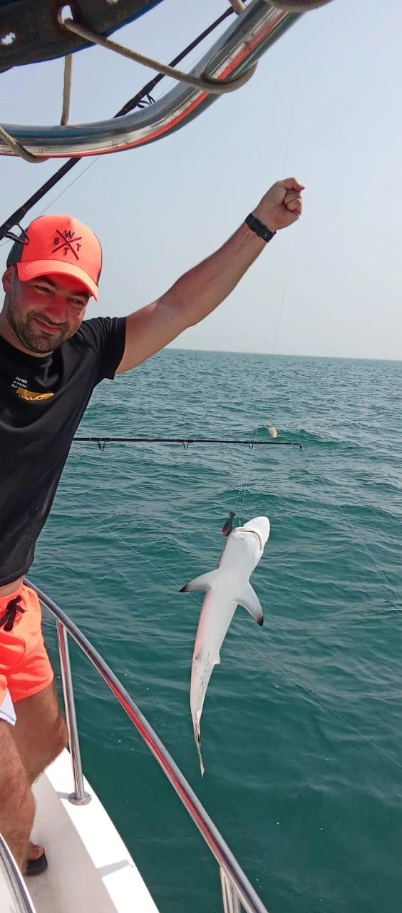 Fishing trip Dubai – Catching barracuda